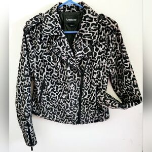 Bebe Women's Leopard Print Jacket - Black and Gray Sz M Y2K Zip Up Soft